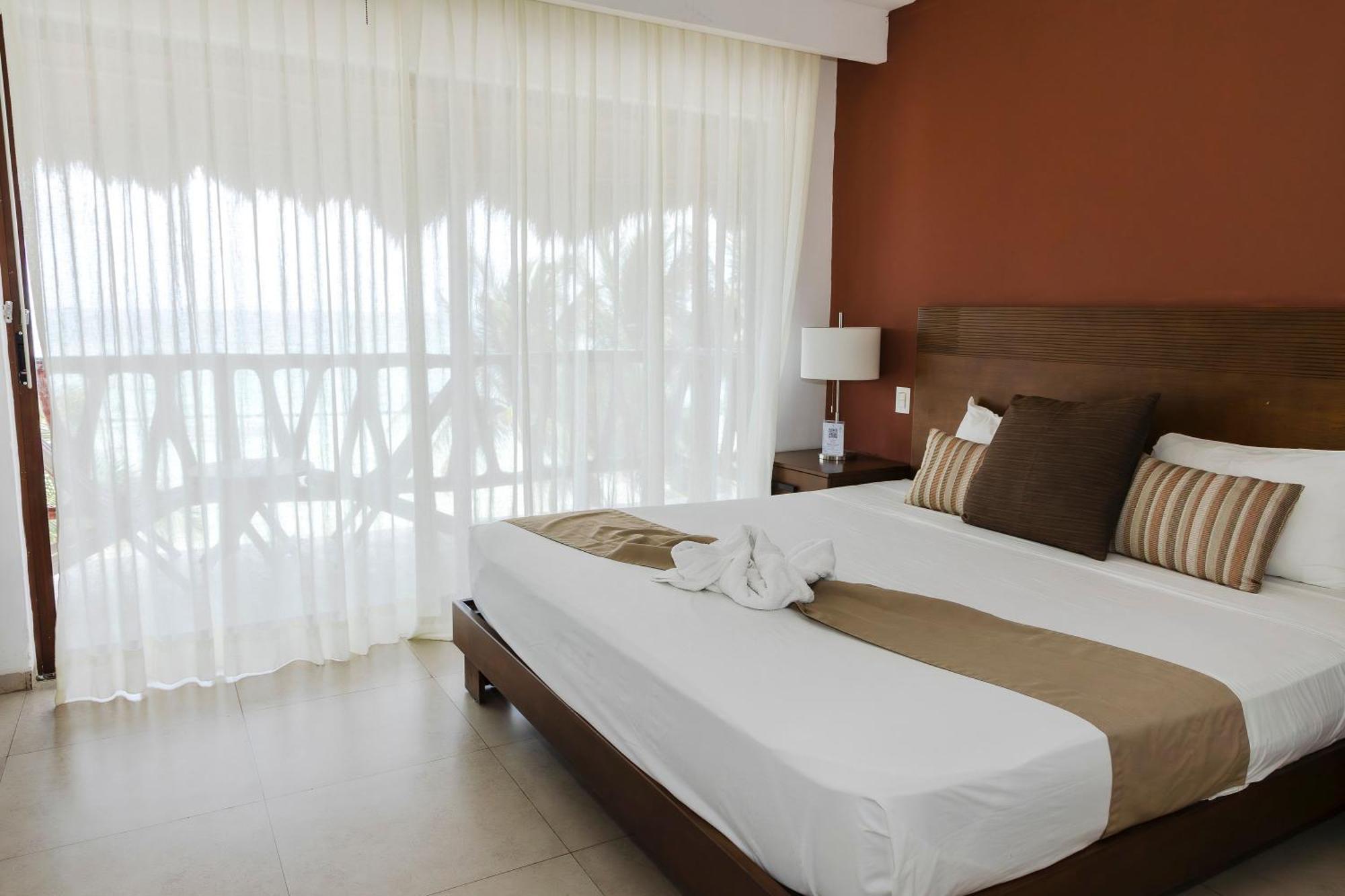 Quinto Sole Hotel Mahahual Luaran gambar